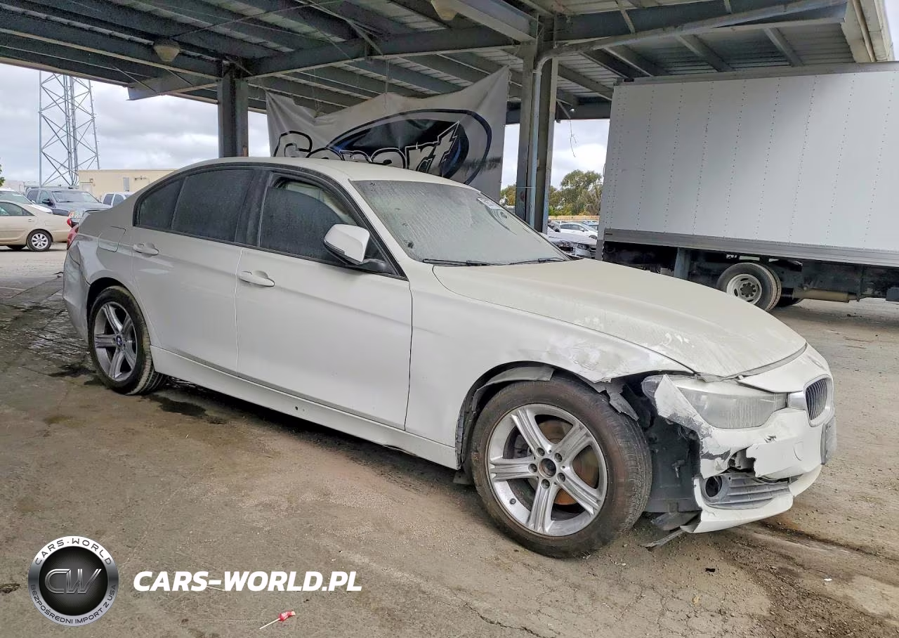 2014 BMW 320 I VIN:WBA3B1C57EP680687 - 4