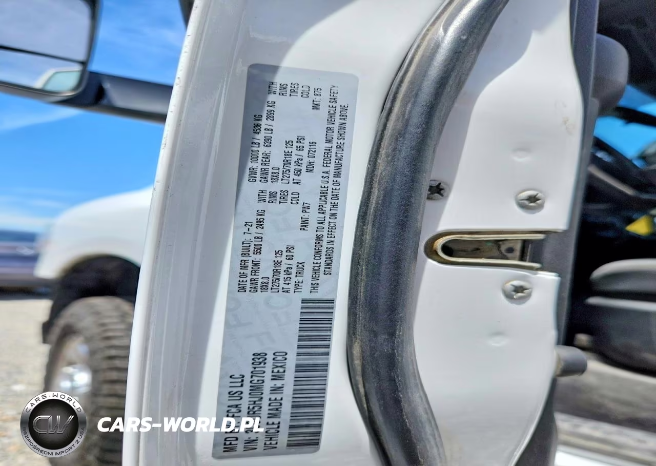 2021 Ram 2500 Tradesman VIN:3C6UR5HJ0MG701938 - 13