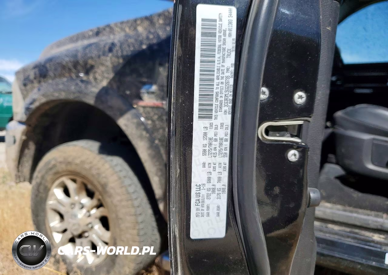 2016 Ram 3500 Laramie VIN:3C63R3ML5GG226735 - 13