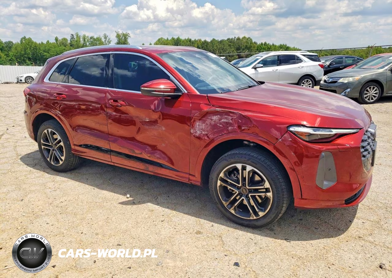 2025 Audi Q5 Premium Plus VIN:WA12AAGU6S2106359 - 4