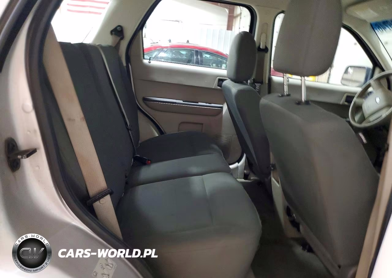 2012 Ford Escape Xls VIN:1FMCU0C71CKC37868 - 10