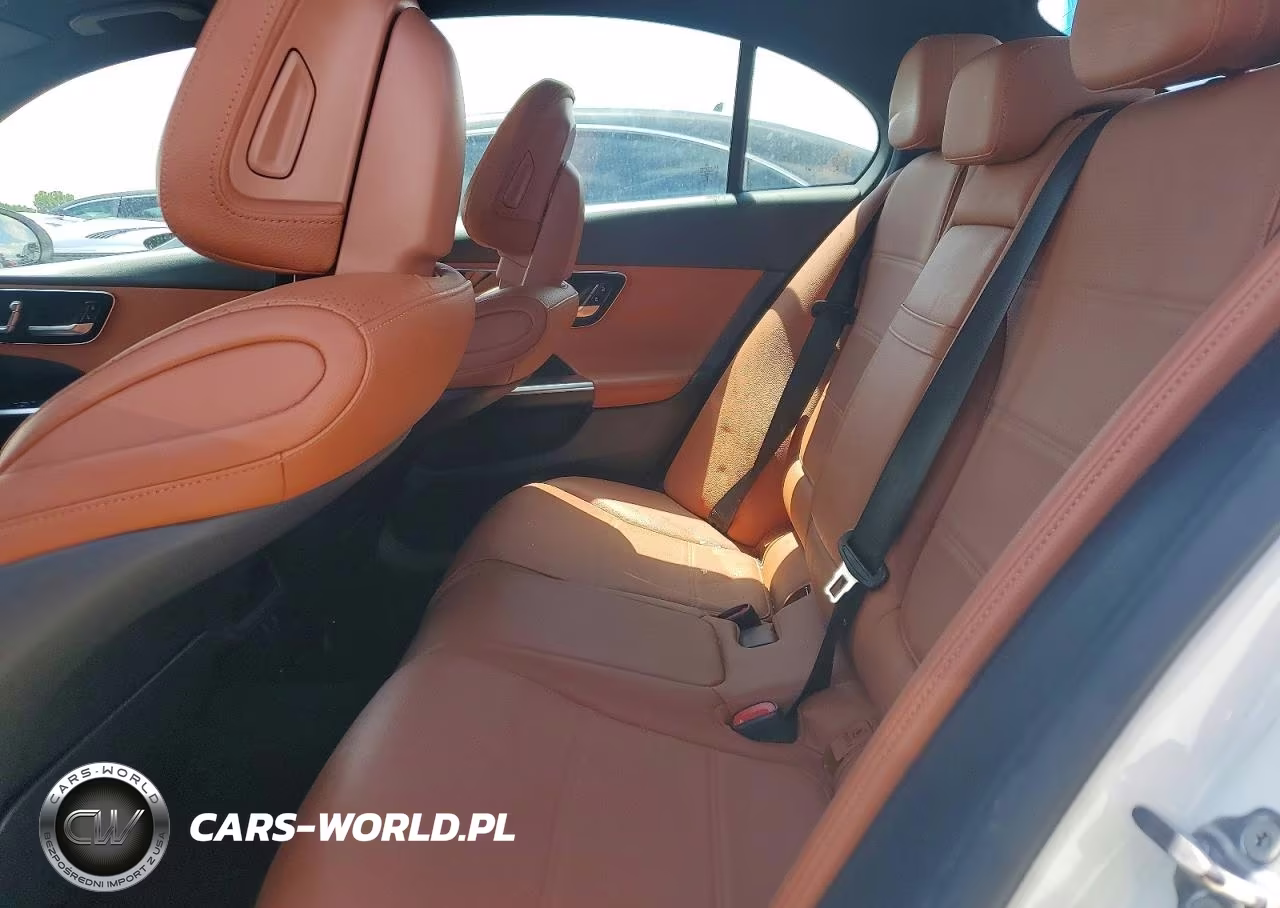 2023 Mercedes-Benz C 300 VIN:W1KAF4GB0PR088853 - 10