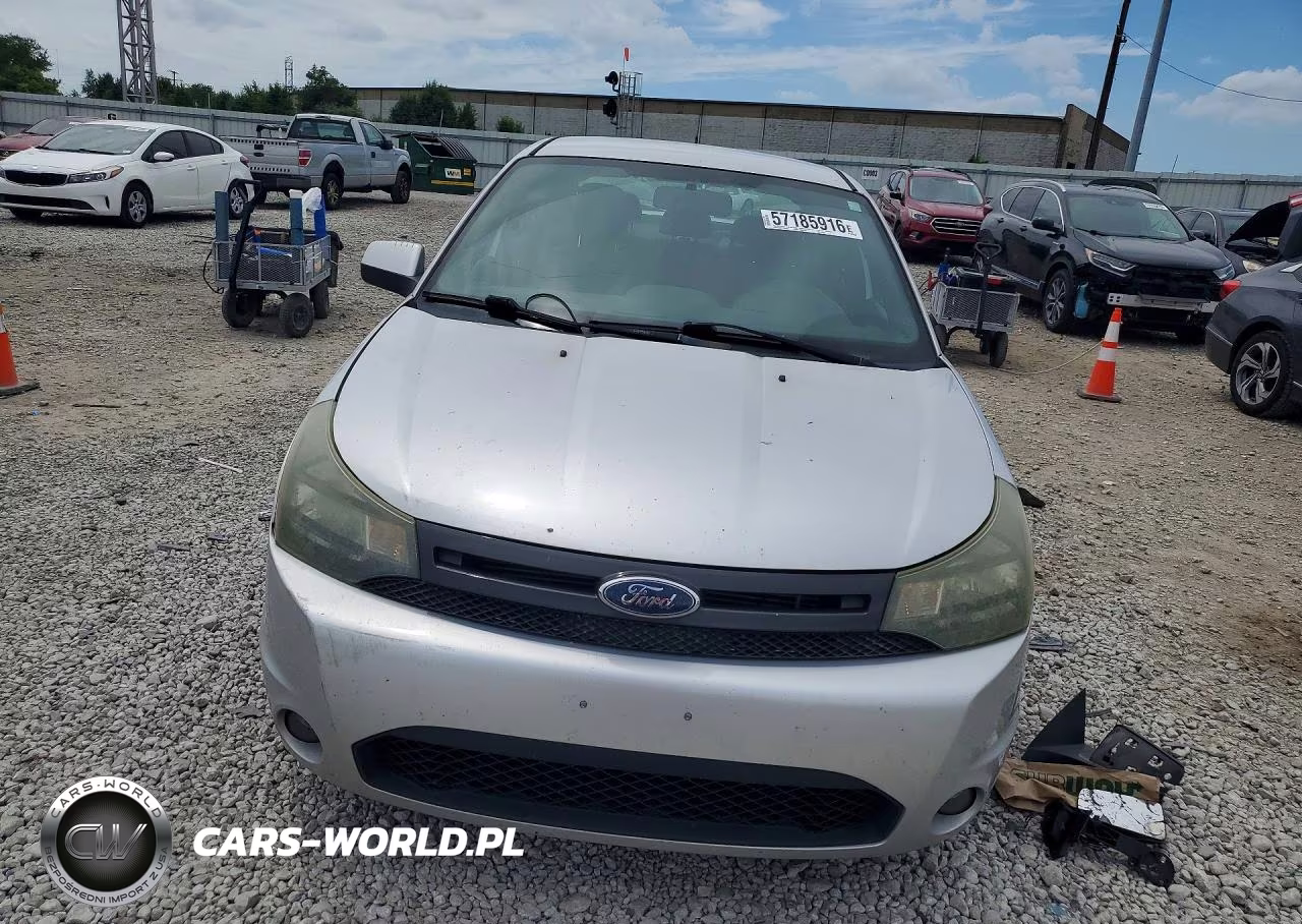 2010 Ford Focus Ses VIN:1FAHP3GN9AW197403 - 5