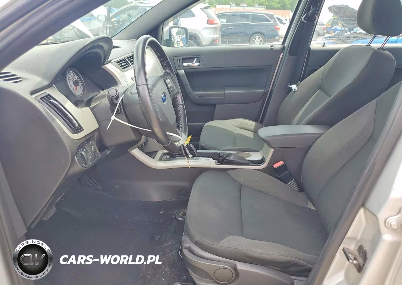 2010 Ford Focus Ses VIN:1FAHP3GN9AW197403 - 7