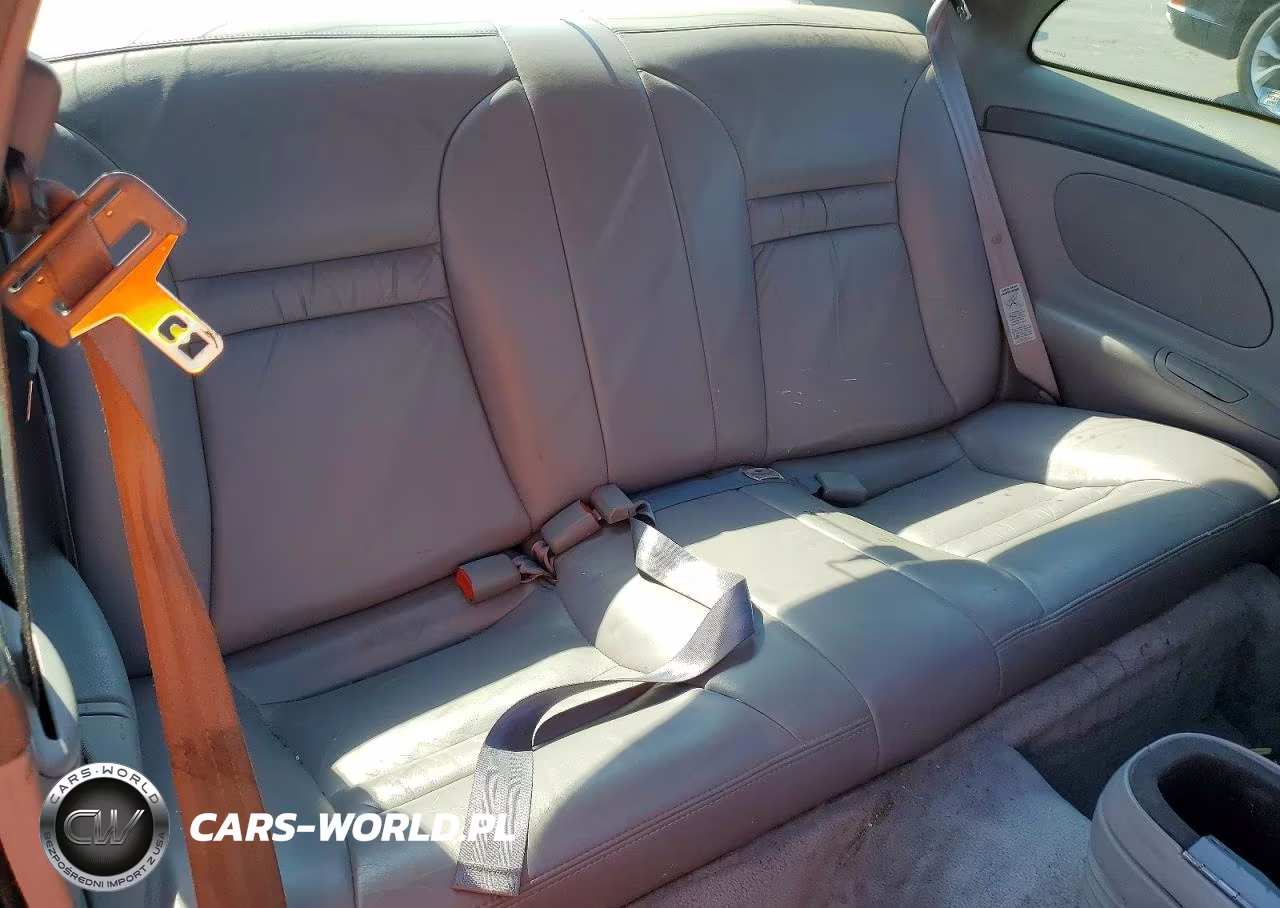 1993 Lincoln Mark Viii VIN:1LNLM91V3PY680192 - 10