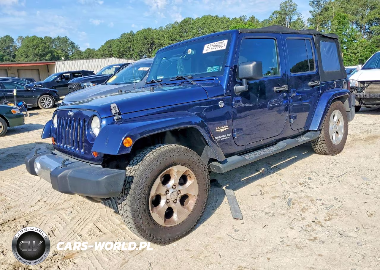 2013 Jeep Wrangler Unlimited Sahara