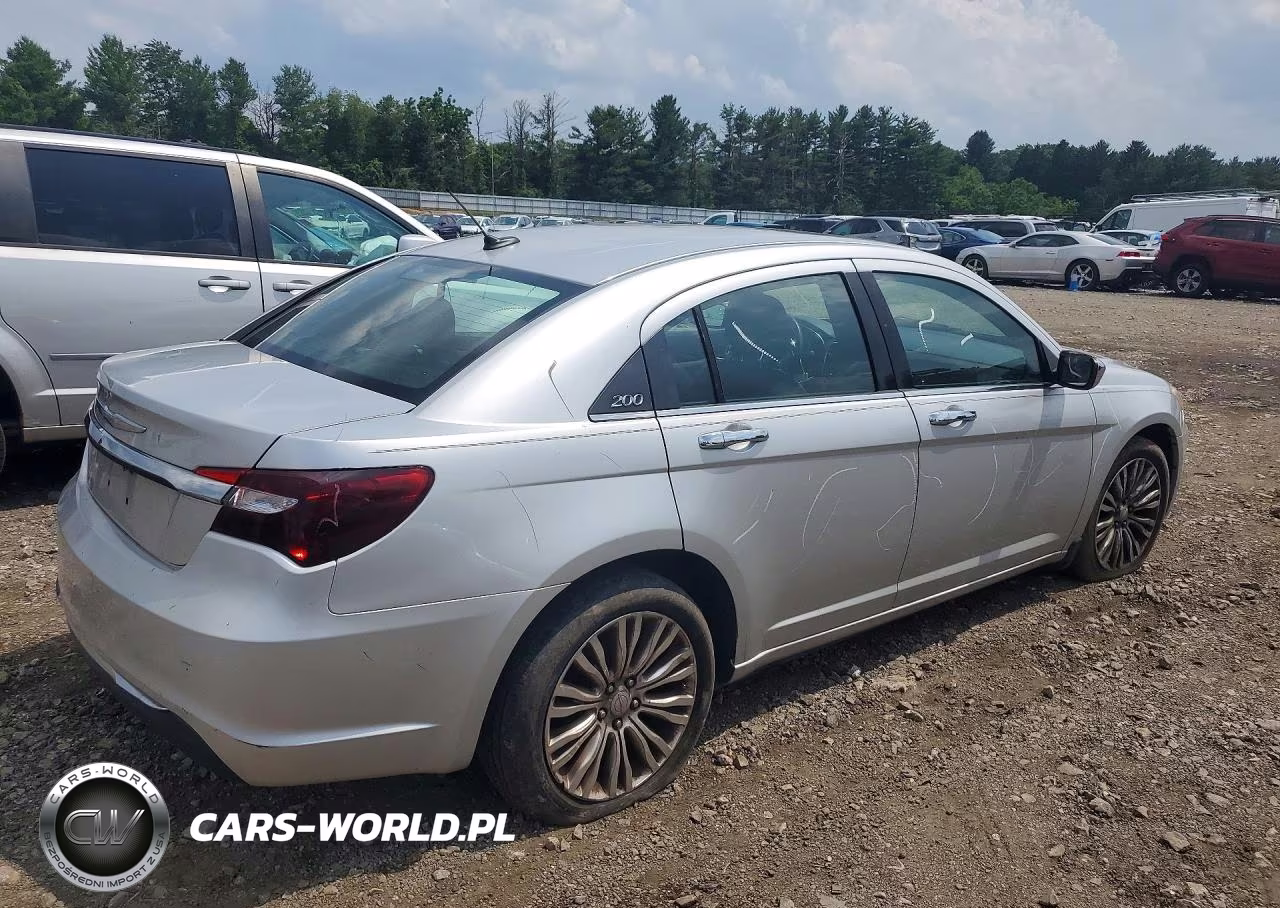 2012 Chrysler 200 Limited VIN:1C3CCBCG8CN116759 - 3