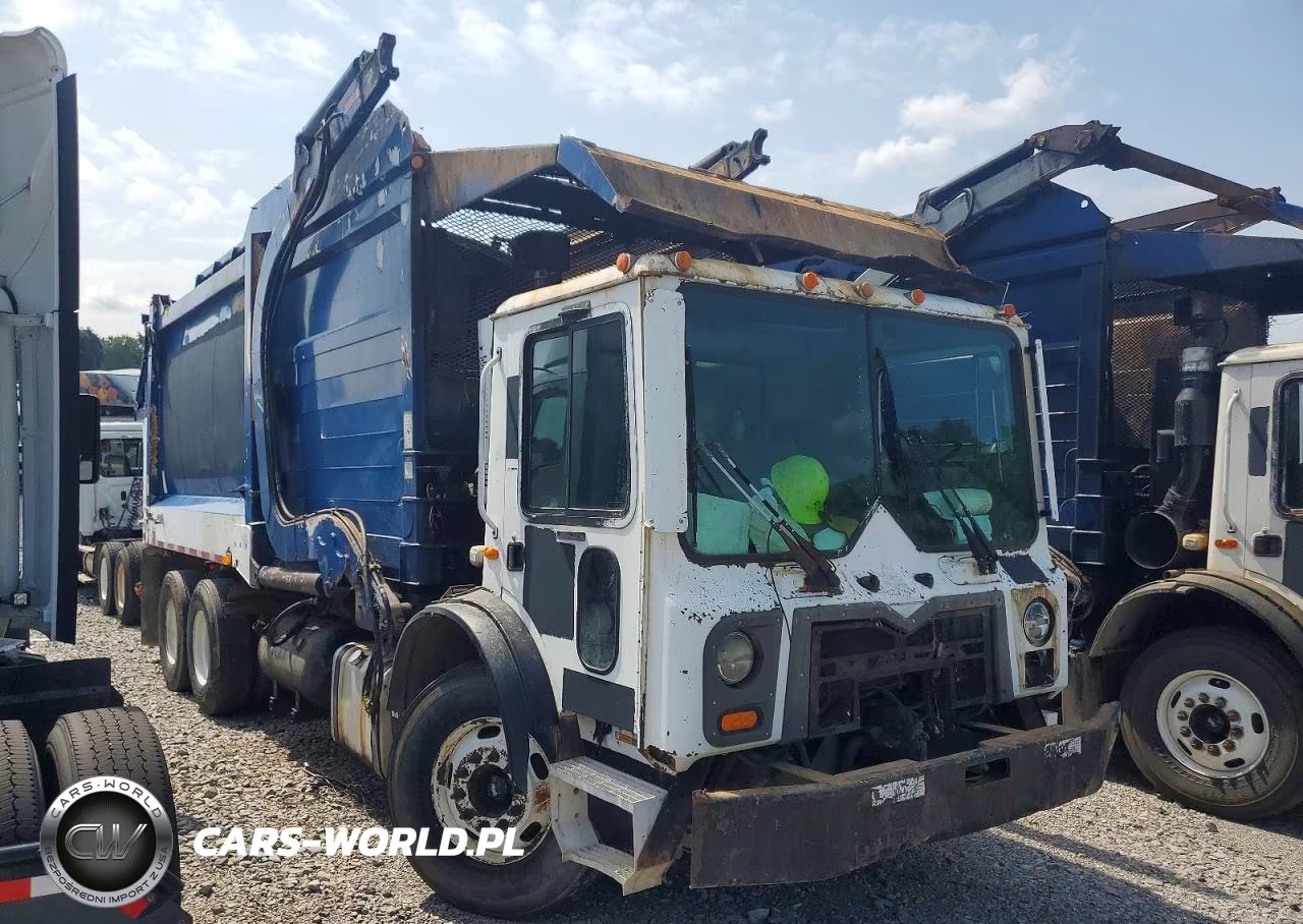 2012 Mack 600 Mru600