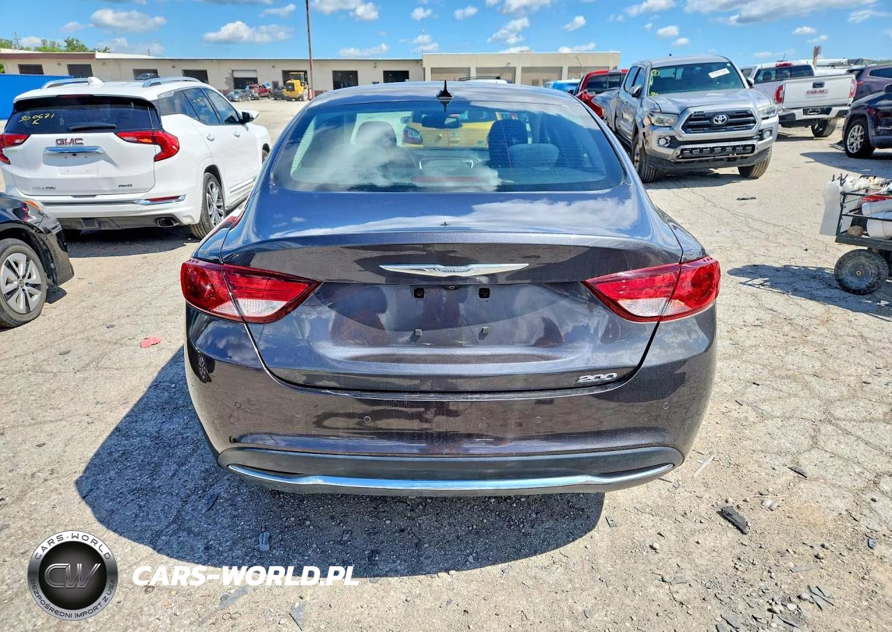 2015 Chrysler 200 Limited VIN:1C3CCCAB2FN754569 - 6