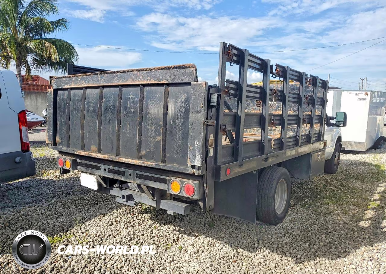 2016 Ford F350 Super Duty VIN:1FDRF3G62GEC26163 - 3