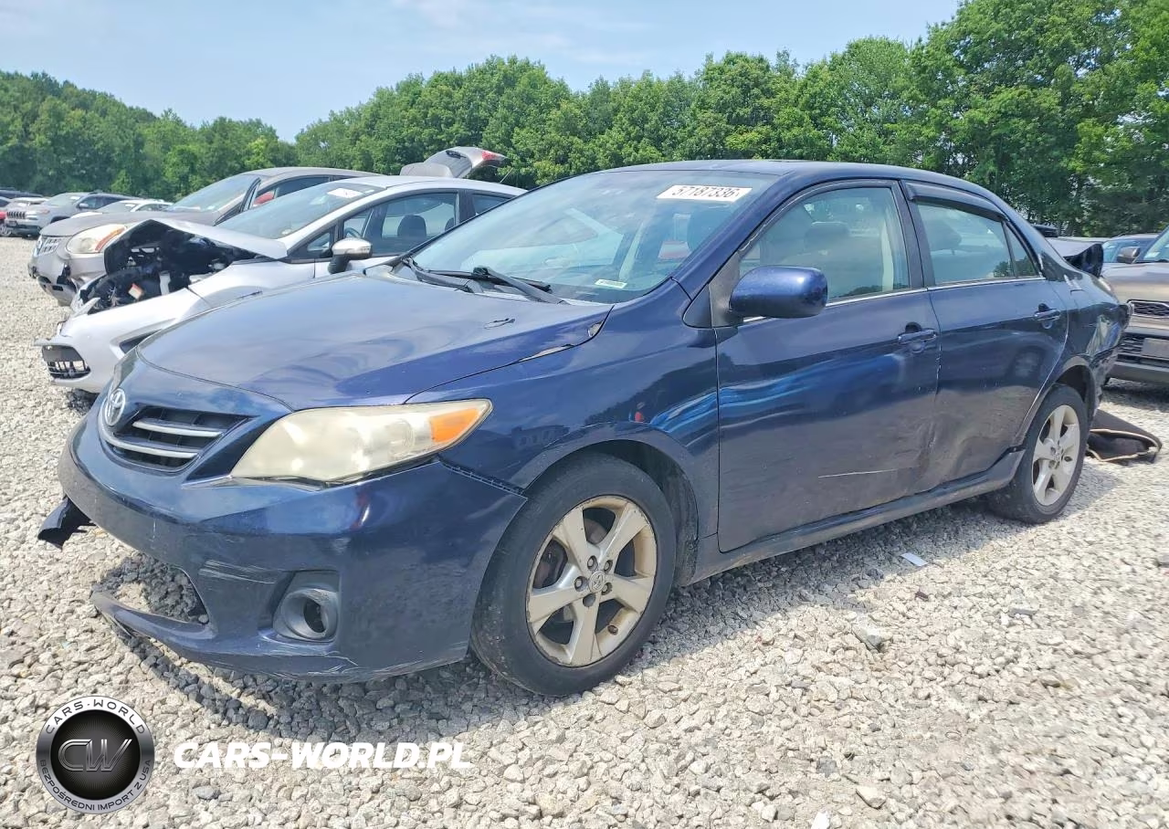 2013 Toyota Corolla Le – zdjęcie 1 z 12