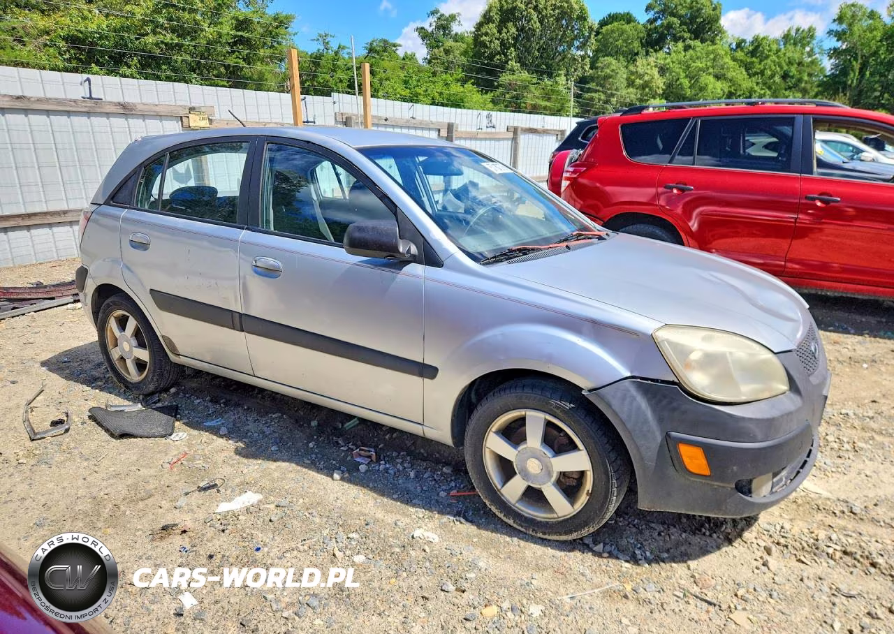 2006 Kia Rio 5 VIN:KNADE163866089250 - 4