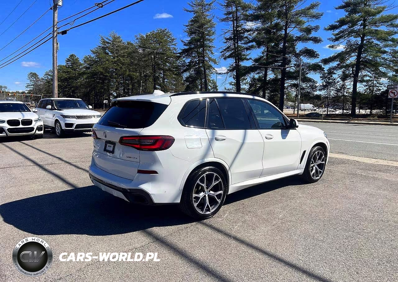 2021 BMW X5 xDrive45E VIN:5UXTA6C08M9D84086 - 4