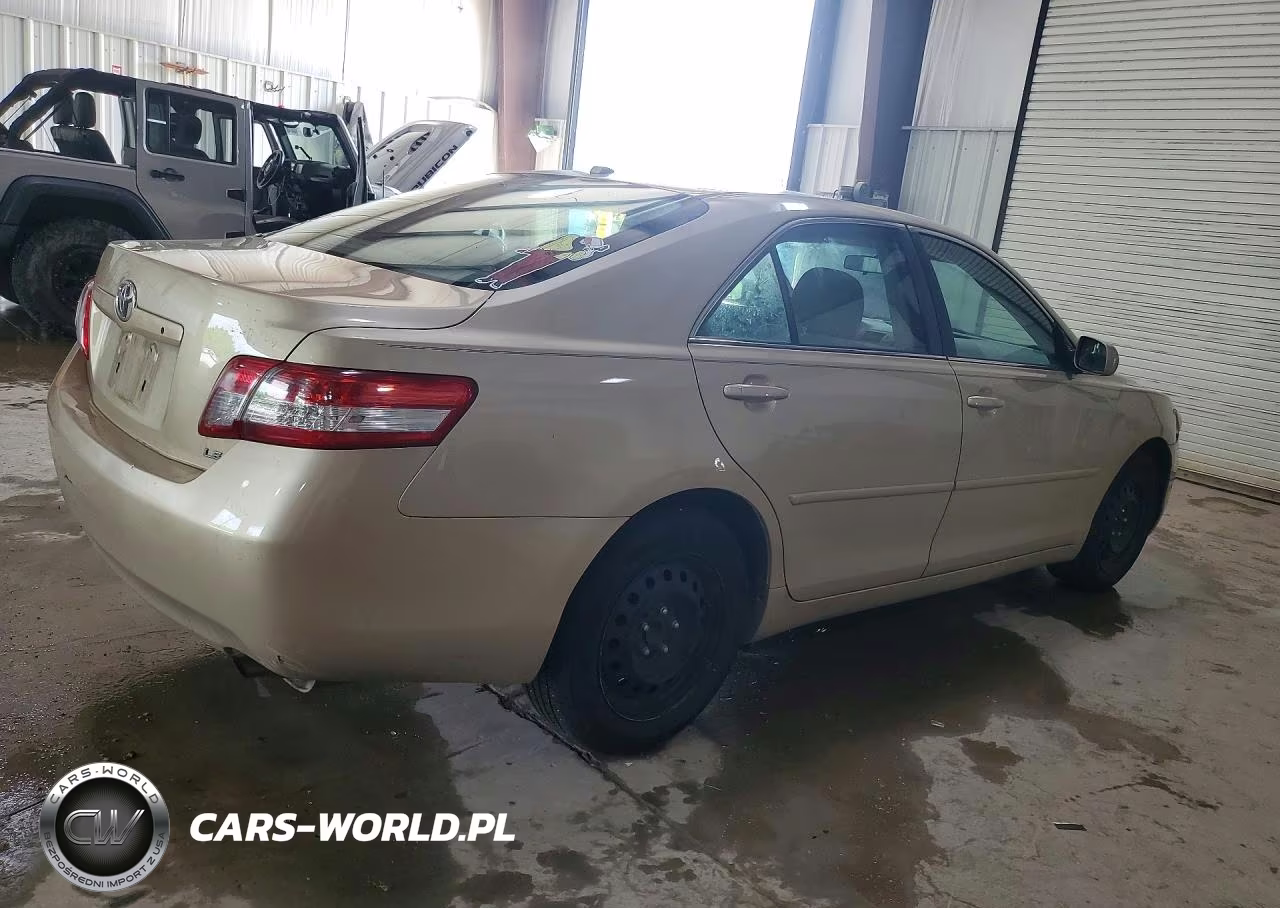 2011 Toyota Camry Le VIN:4T1BF3EK0BU757684 - 3