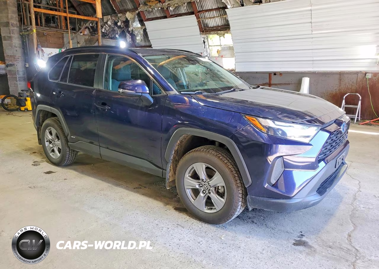 2022 Toyota Rav4 Xle VIN:4T3RWRFV5NU058735 - 4