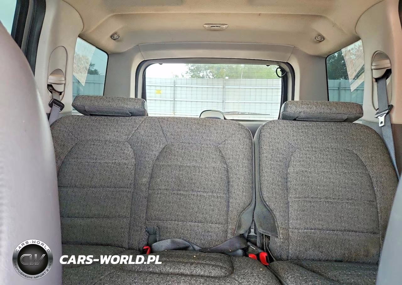 2002 Ford Explorer Xls VIN:1FMZU62E42UB93090 - 10