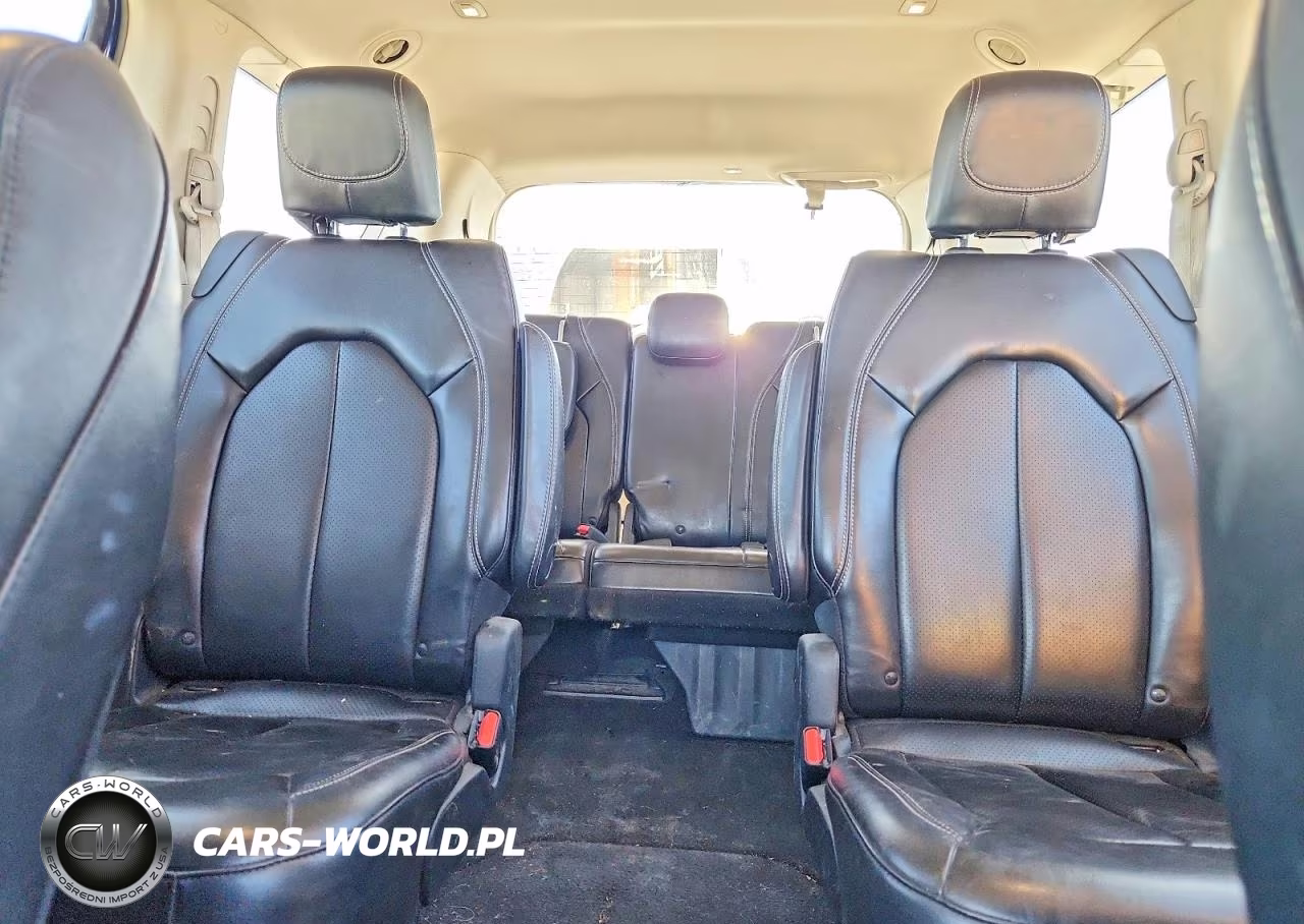 2020 Chrysler Voyager Lxi VIN:2C4RC1DGXLR164572 - 10