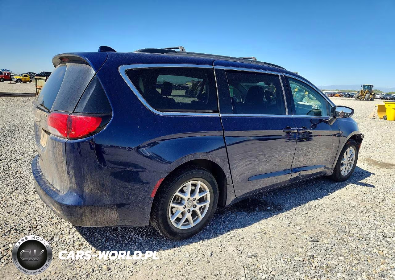 2020 Chrysler Voyager Lxi VIN:2C4RC1DGXLR164572 - 3