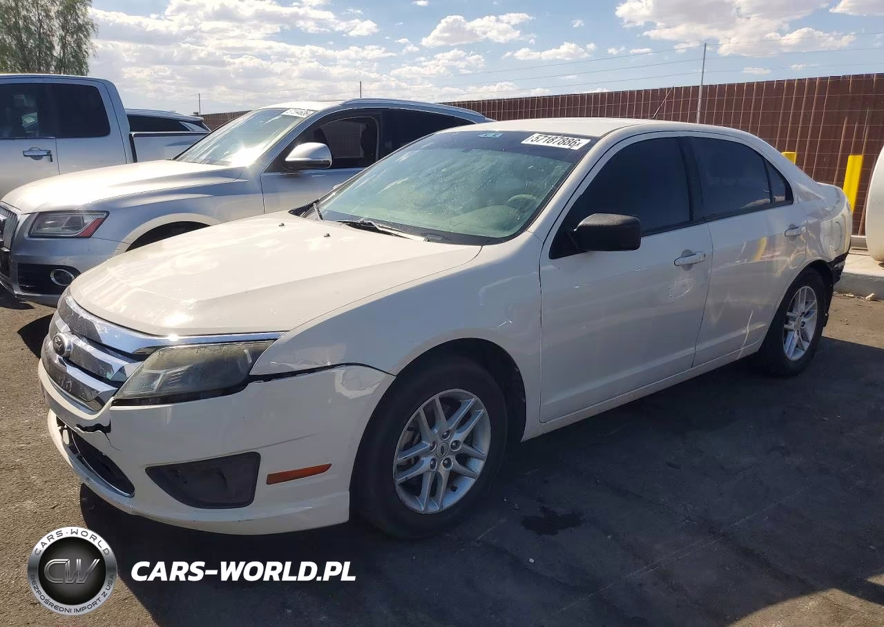 2012 Ford Fusion S – zdjęcie 1 z 13