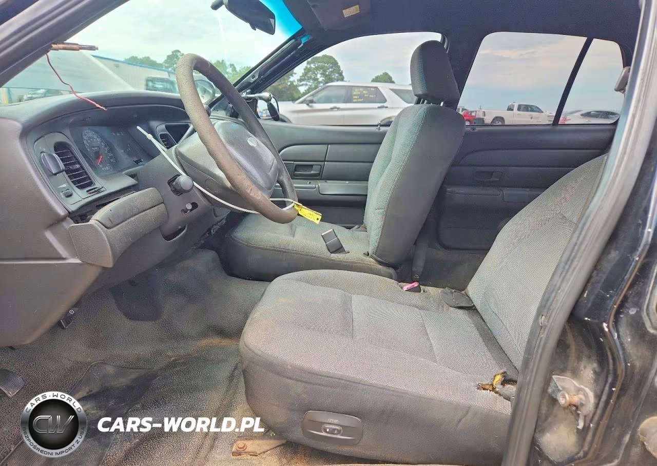 2003 Ford Crown Victoria Police Interceptor VIN:2FAFP71W13X120595 - 7