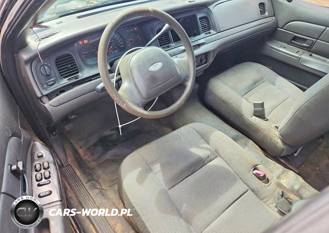 2003 Ford Crown Victoria Police Interceptor VIN:2FAFP71W13X120595 - 8