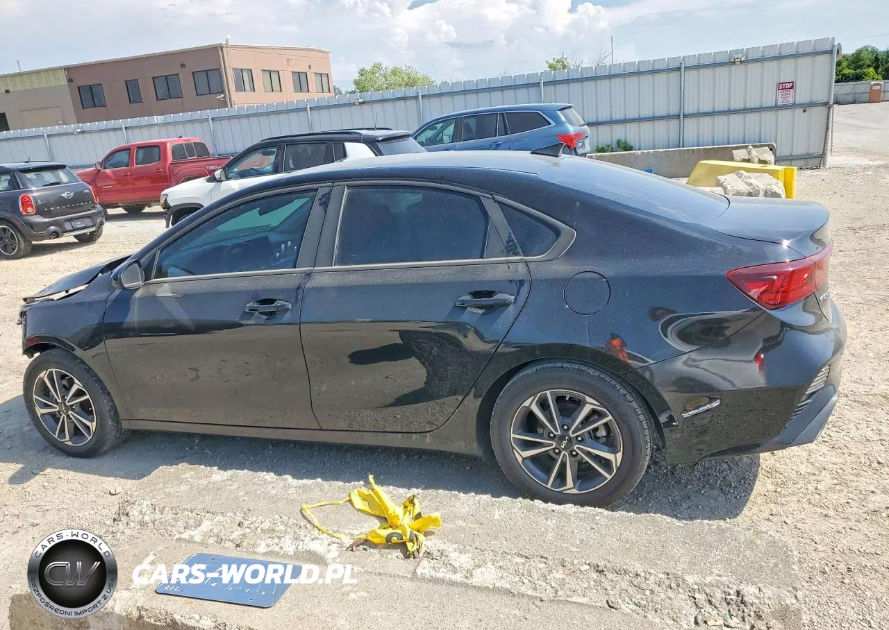 2023 Kia Forte Lxs VIN:3KPF24AD5PE648237 - 2