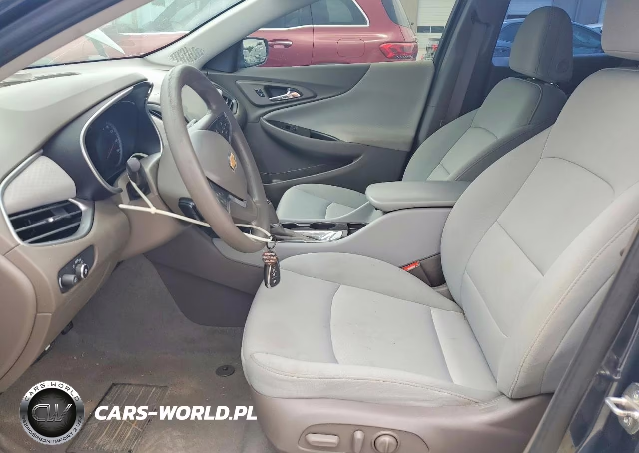 2019 Chevrolet Malibu Ls VIN:1G1ZC5ST7KF208601 - 7