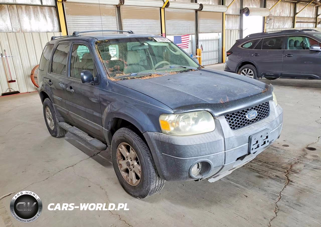 2005 Ford Escape Xlt VIN:1FMYU03135KA65380 - 4