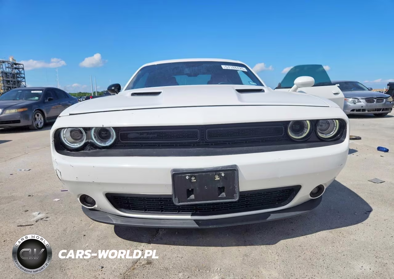 2021 Dodge Challenger Sxt VIN:2C3CDZAG4MH533315 - 5