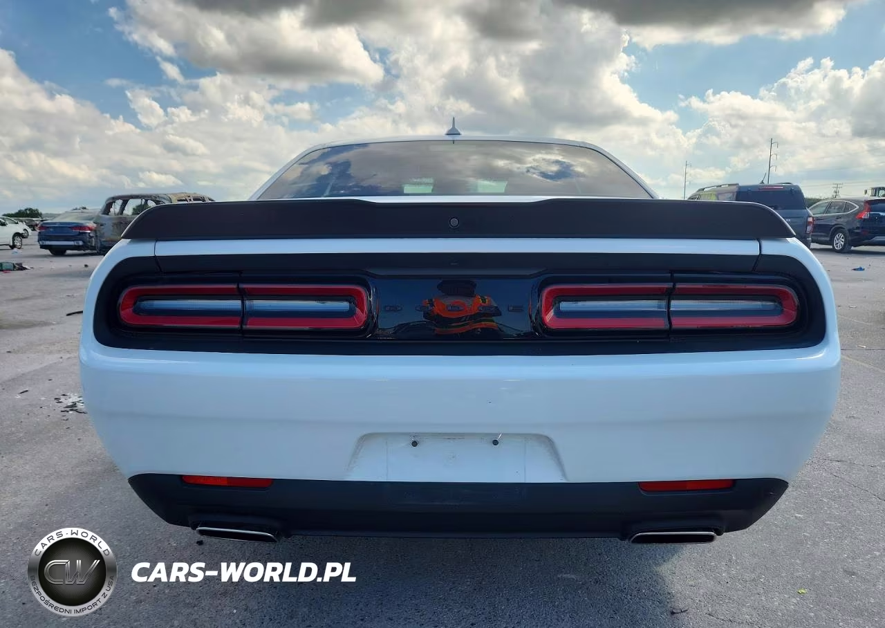 2021 Dodge Challenger Sxt VIN:2C3CDZAG4MH533315 - 6