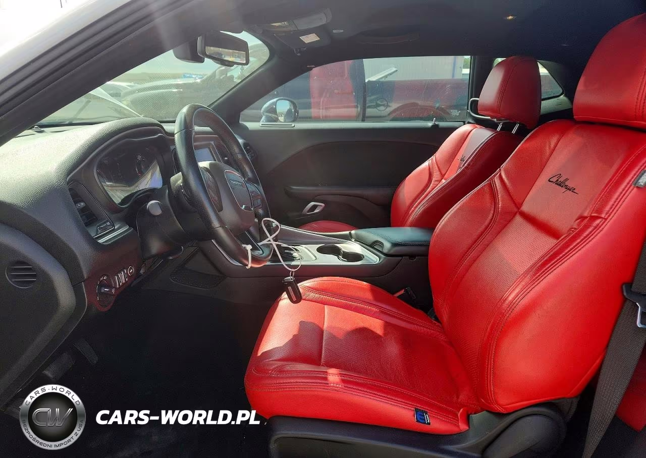 2021 Dodge Challenger Sxt VIN:2C3CDZAG4MH533315 - 7