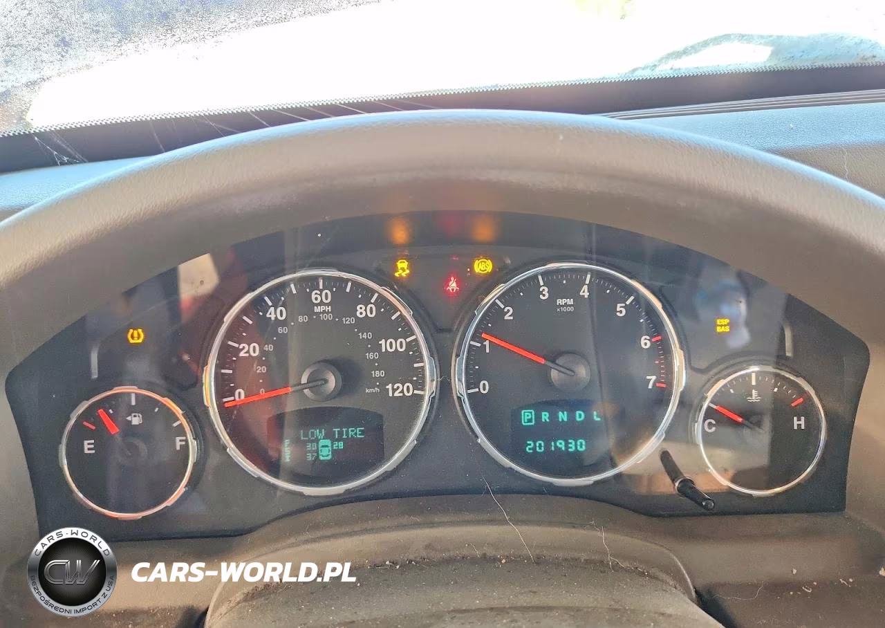 2008 Jeep Liberty Limited VIN:1J8GN58K58W199650 - 9
