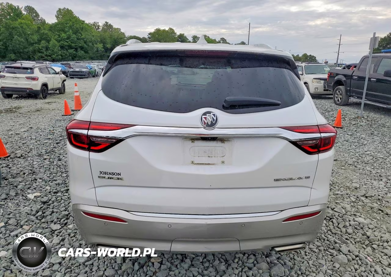 2018 Buick Enclave Premium VIN:5GAERCKW2JJ205489 - 6