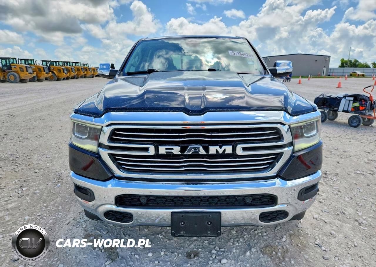 2020 Ram 1500 Laramie VIN:1C6SRFJT9LN236722 - 5