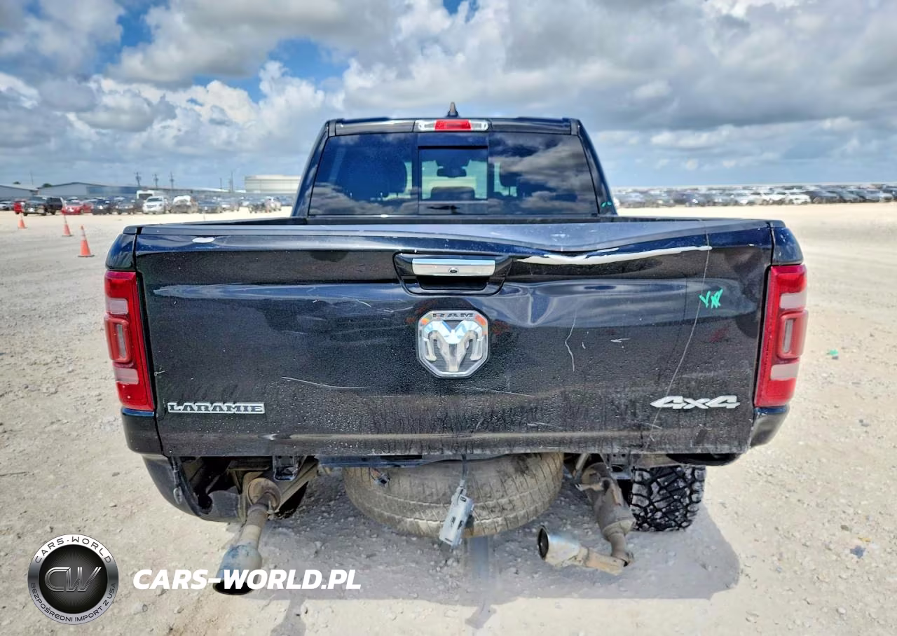 2020 Ram 1500 Laramie VIN:1C6SRFJT9LN236722 - 6