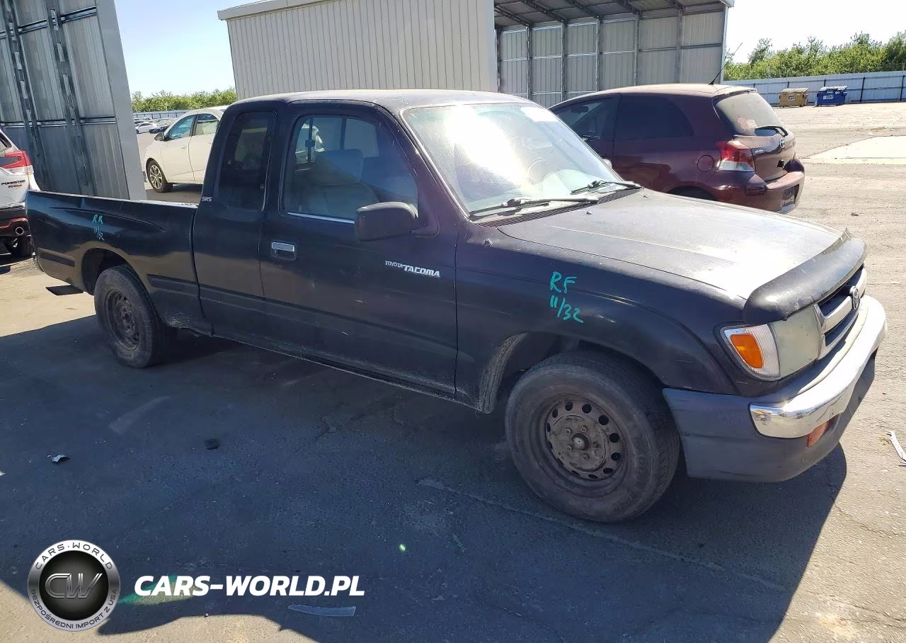 1999 Toyota Tacoma Xtracab VIN:4TAVL52N6XZ510664 - 4