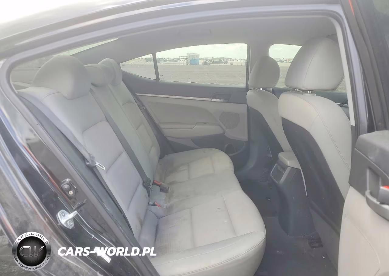 2017 Hyundai Elantra Se VIN:KMHD74LF1HU090635 - 10