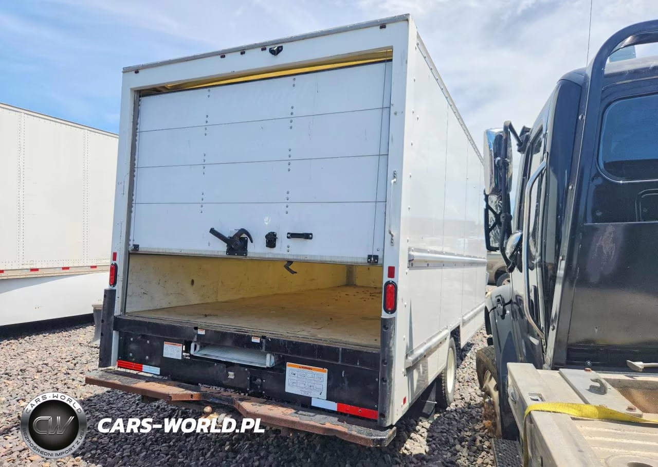 2021 GMC Savana Box Truck VIN:7GZ37TC73MN013288 - 3