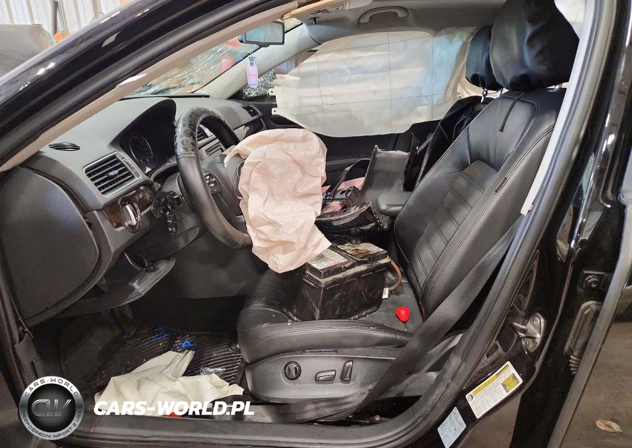 2014 Volkswagen Passat Sel VIN:1VWCS7A30EC001399 - 7