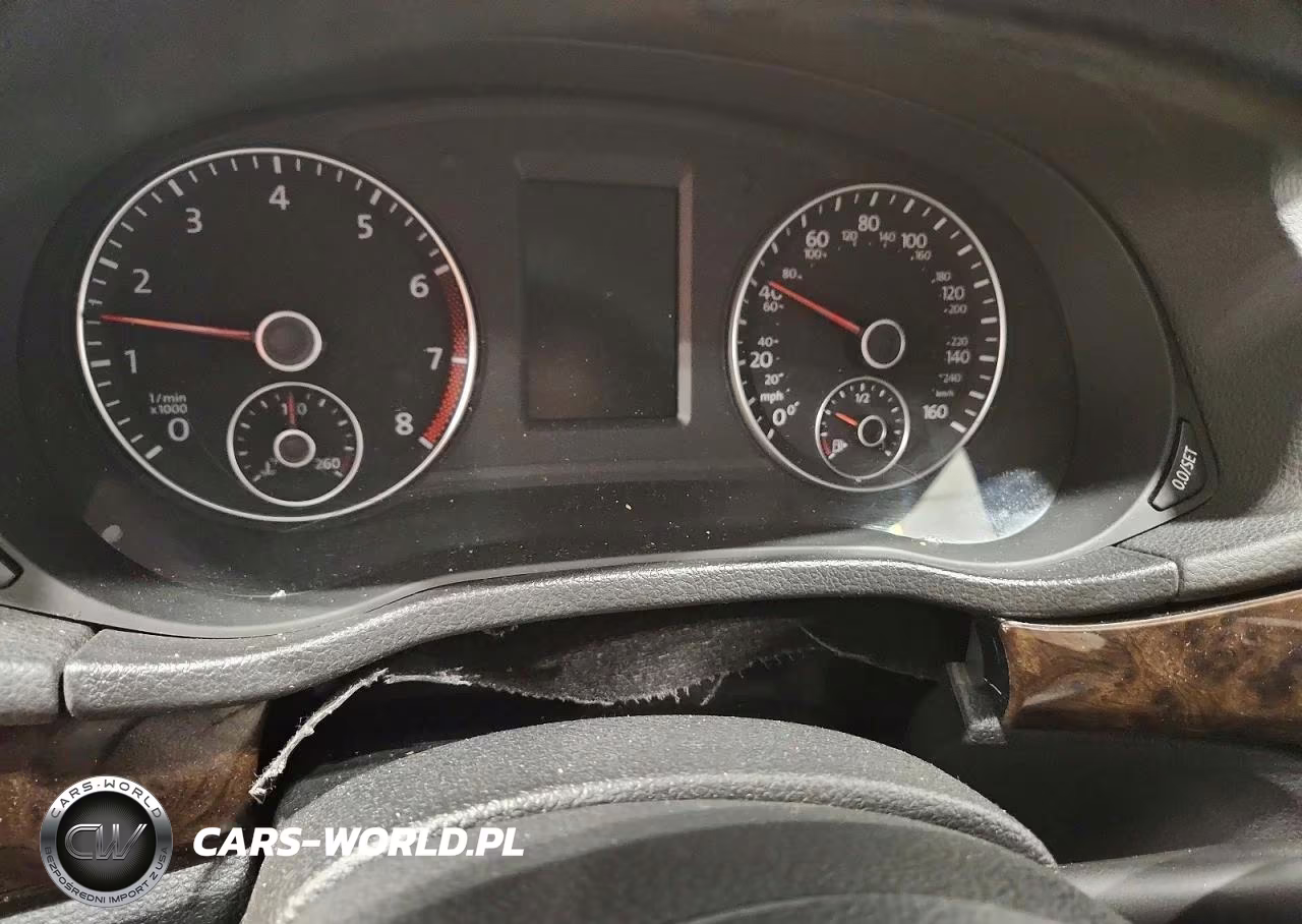 2014 Volkswagen Passat Sel VIN:1VWCS7A30EC001399 - 9
