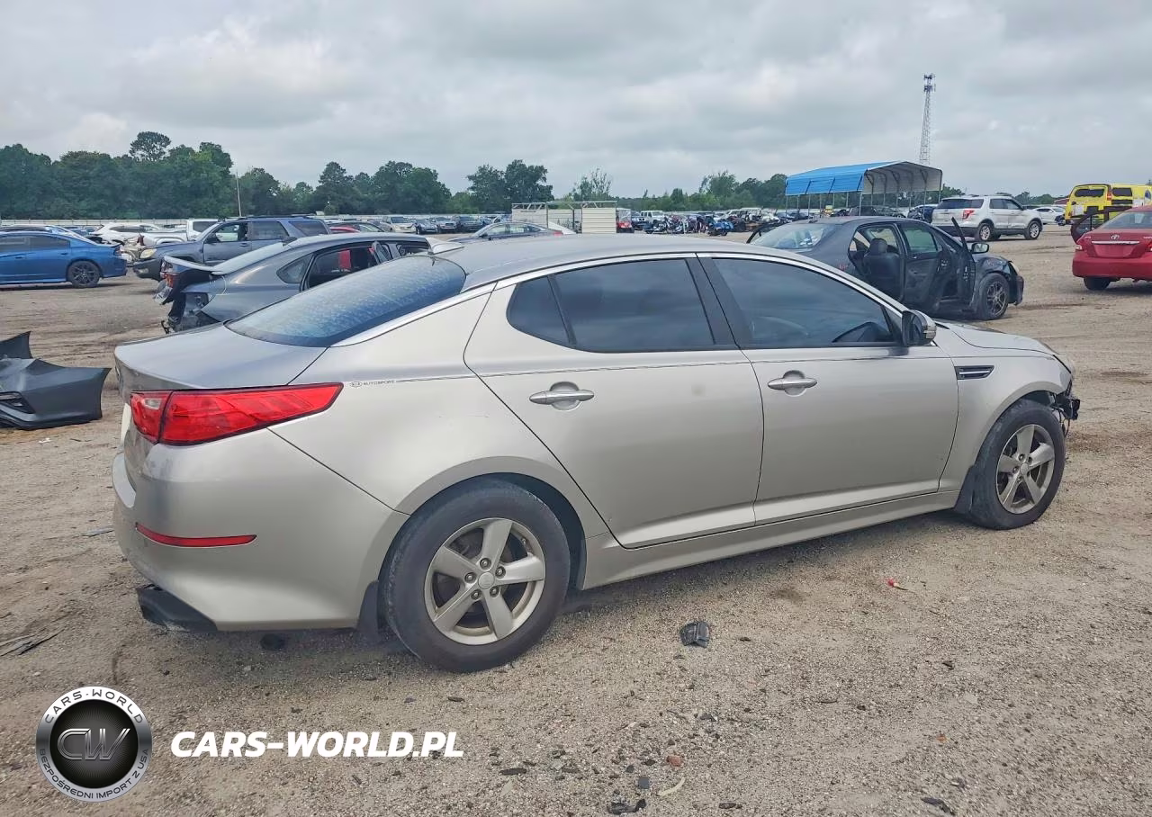 2015 Kia Optima Lx VIN:5XXGM4A78FG354166 - 3