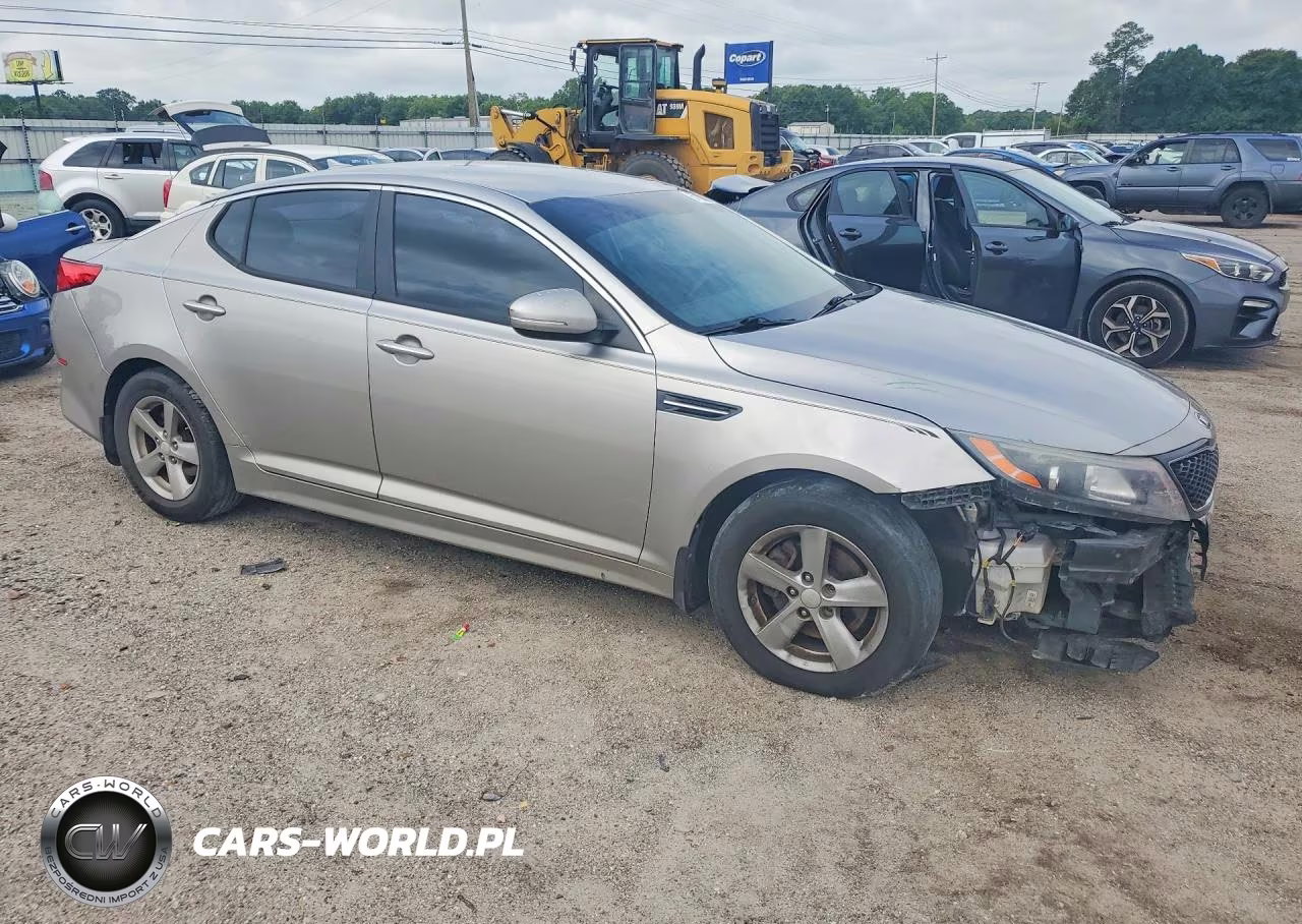 2015 Kia Optima Lx VIN:5XXGM4A78FG354166 - 4