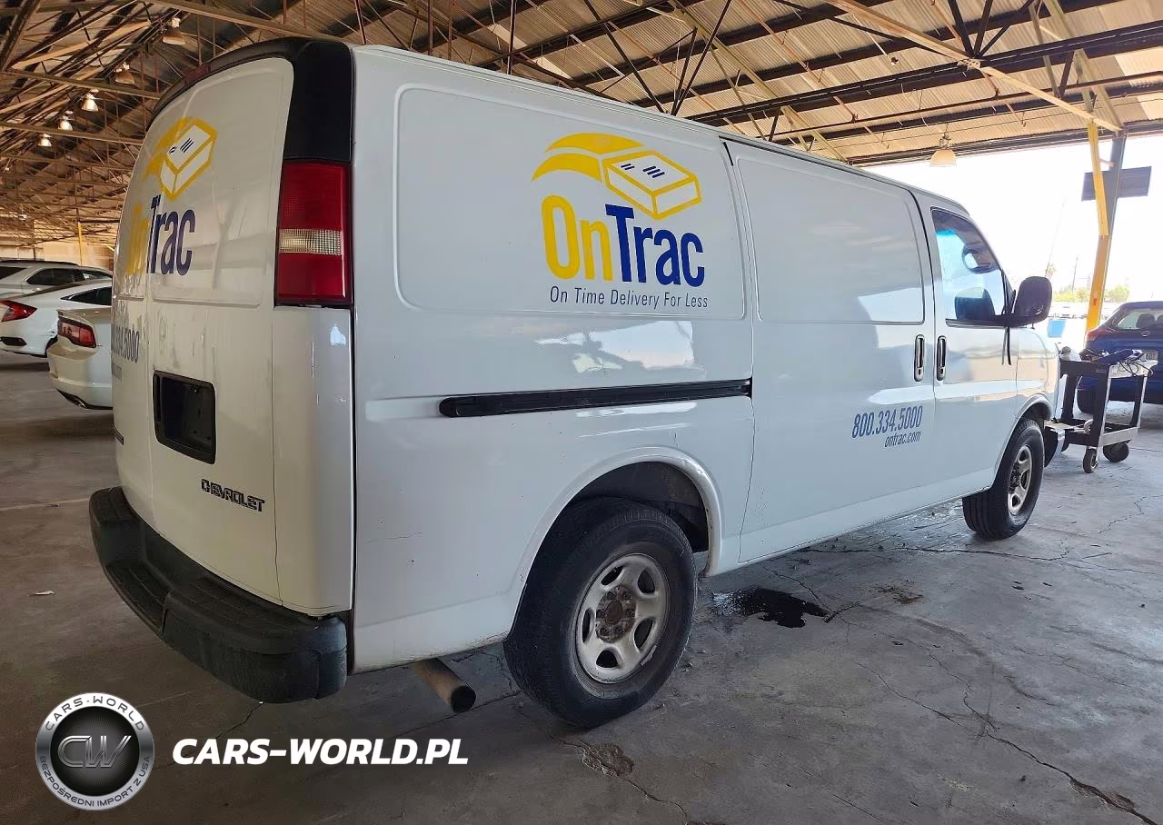 2005 Chevrolet Express G1500 VIN:1GCFG15XX51129950 - 3