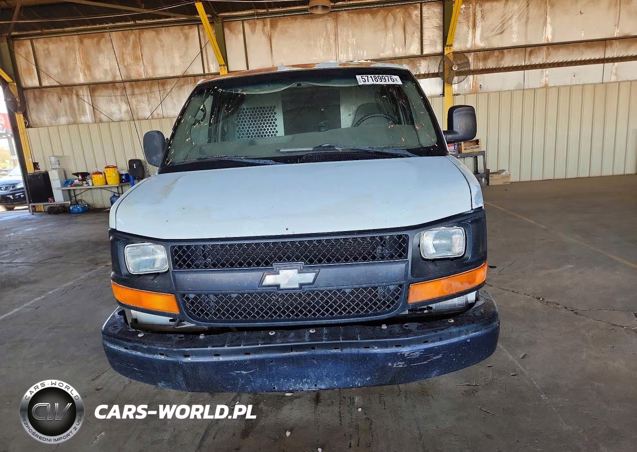 2005 Chevrolet Express G1500 VIN:1GCFG15XX51129950 - 5