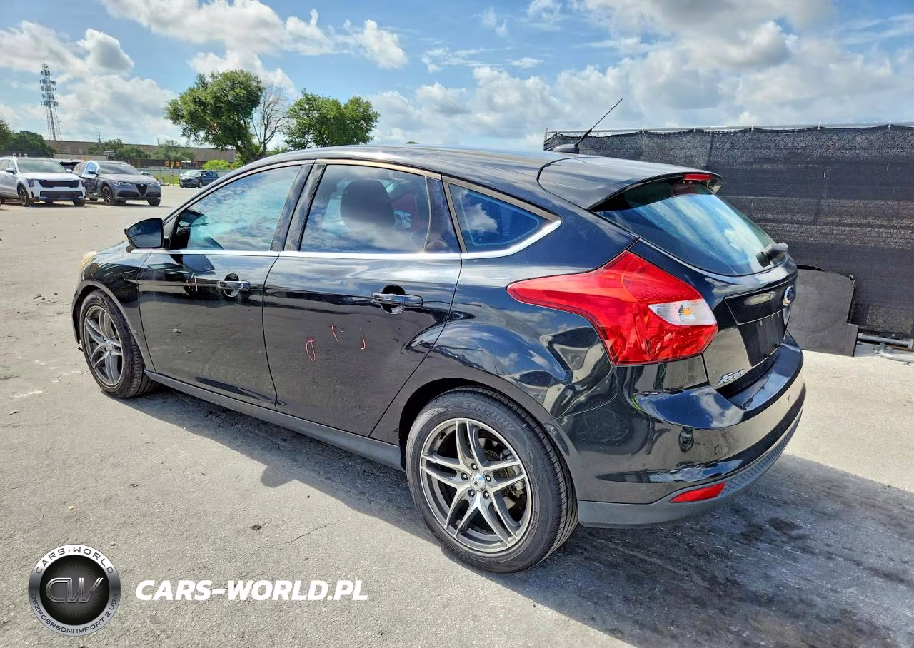 2013 Ford Focus Titanium VIN:1FADP3N24DL169814 - 2