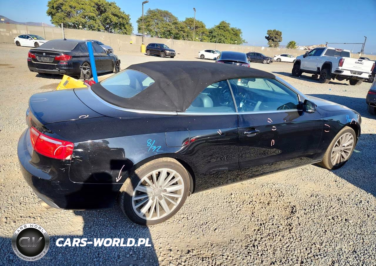 2012 Audi A5 Premium VIN:WAUCFAFH5CN002376 - 3