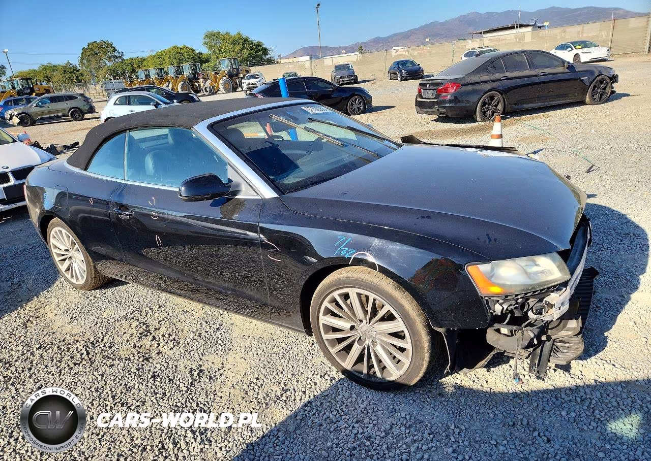 2012 Audi A5 Premium VIN:WAUCFAFH5CN002376 - 4