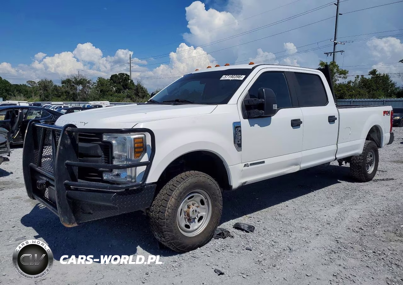 2018 Ford F350 Super Duty – zdjęcie 1 z 12