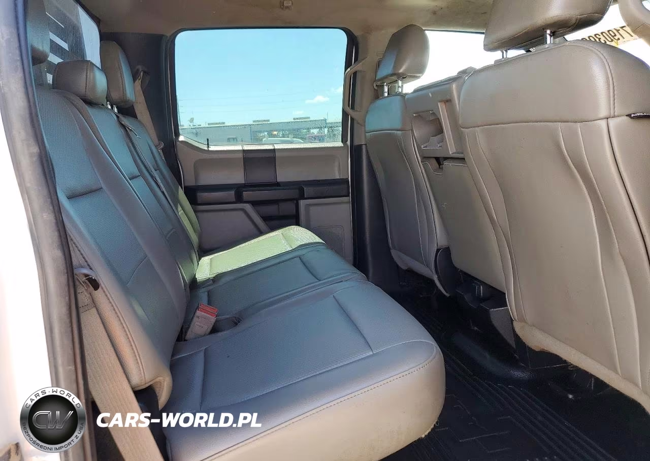 2018 Ford F350 Super Duty VIN:1FT8W3BT5JEC94378 - 10