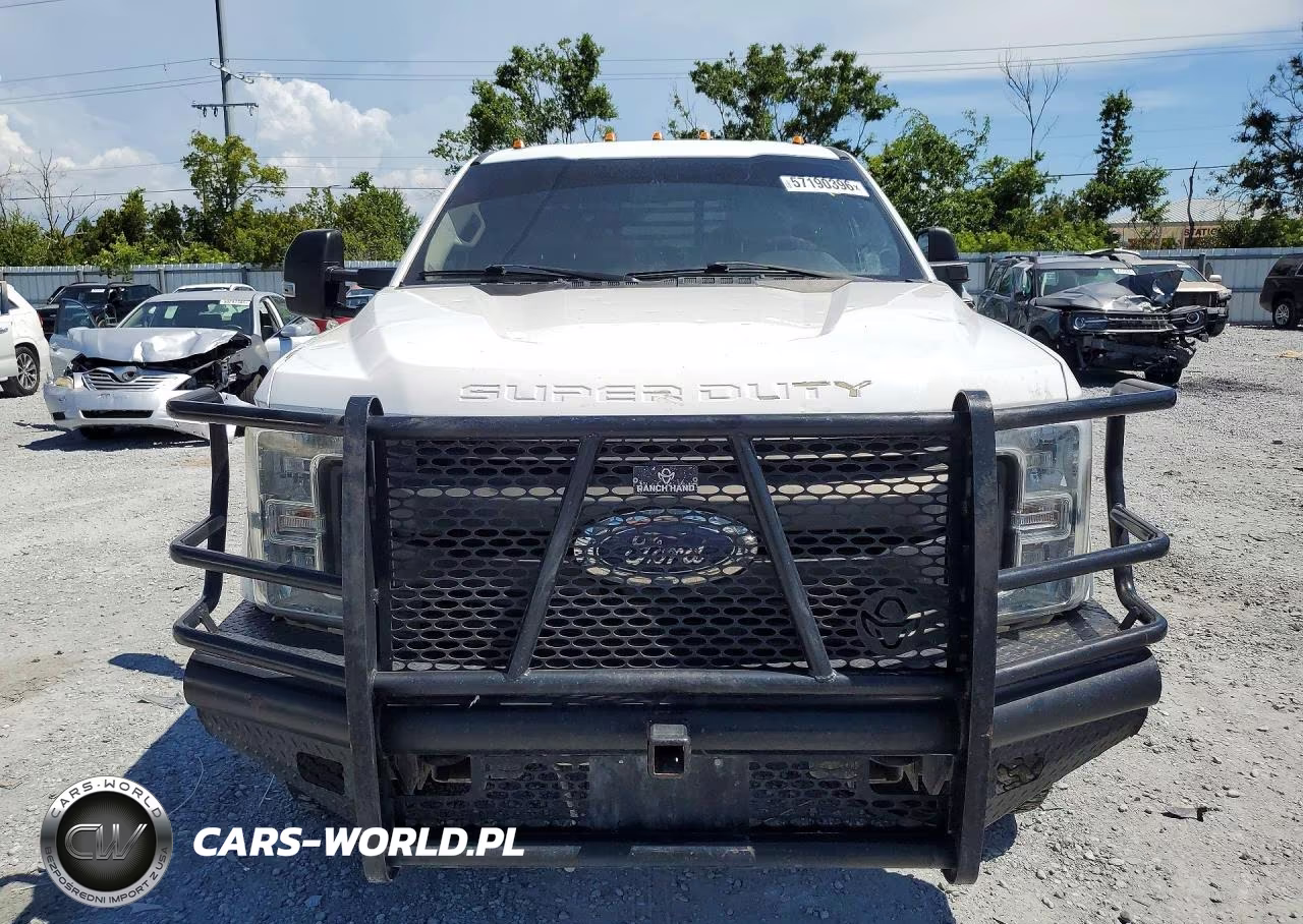 2018 Ford F350 Super Duty VIN:1FT8W3BT5JEC94378 - 5